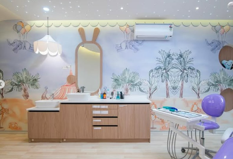 Preparing Your Child for Their First Dental Visit: A Parent’s Guide